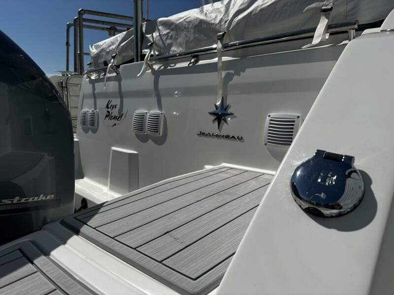2024 Jeanneau 9.0 Leader