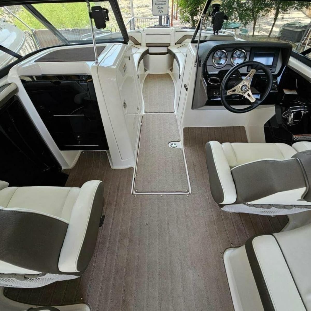 2016 Yamaha Boats 242 Limited S E-Series - Photo 9