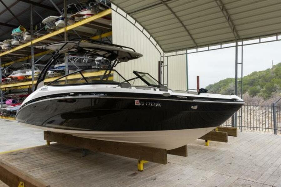 2016 Yamaha Boats 242 Limited E-Series