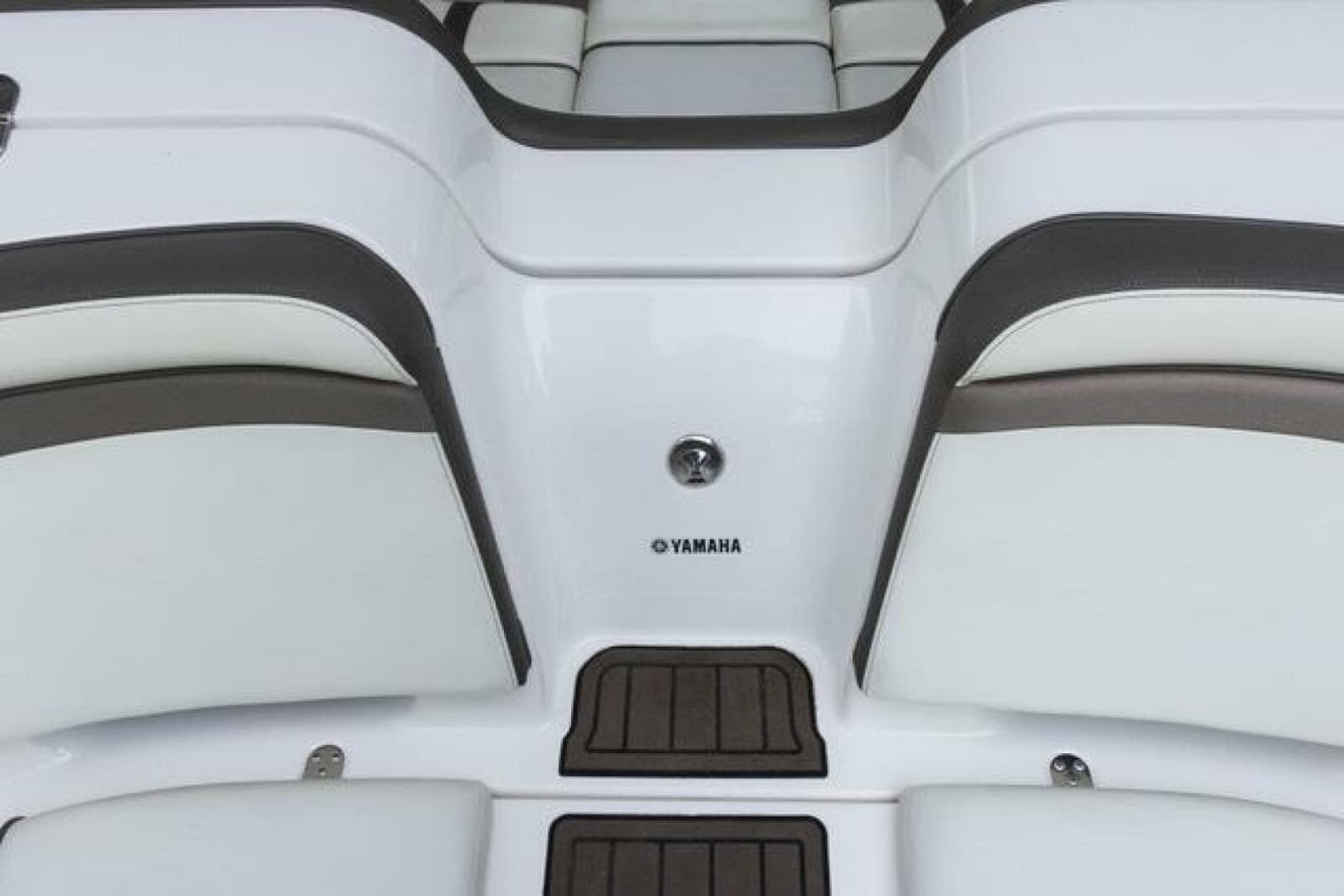 2016 Yamaha Boats 242 Limited S E-Series - Photo 47