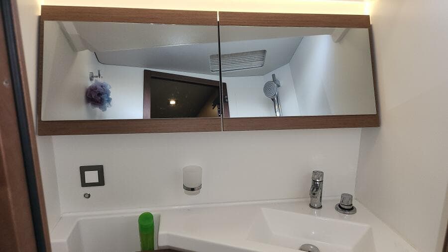 Beneteau Oceanis 46.1