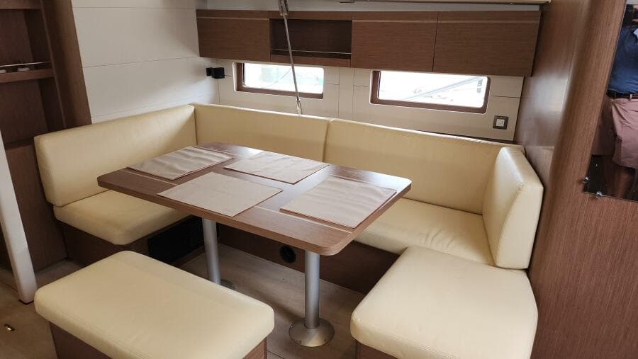 Beneteau Oceanis 46.1