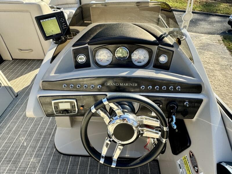 2016 Harris Grand Mariner 250 SLEC Tritoon