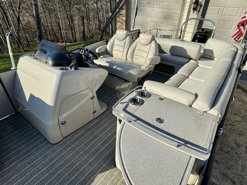 2016 Harris Grand Mariner 250 SLEC Tritoon