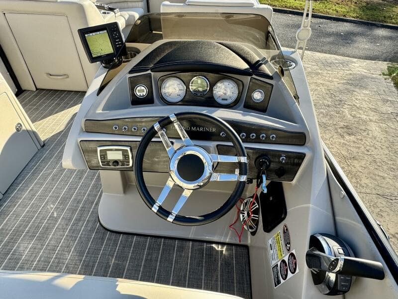 2016 Harris Grand Mariner 250 SLEC Tritoon
