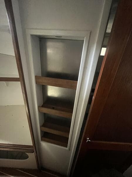 DASH starboard forward shelves