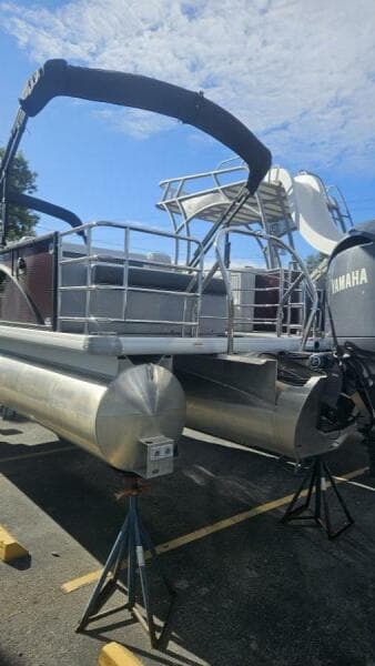 2024 Godfrey Sweetwater 2286