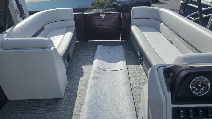 2024 Godfrey Sweetwater 2286