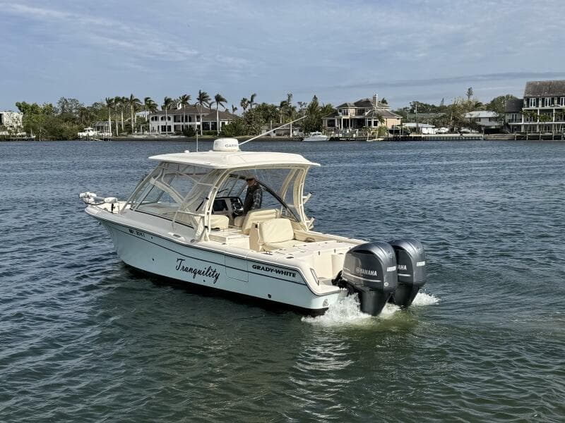 2021 Grady-White Freedom 285