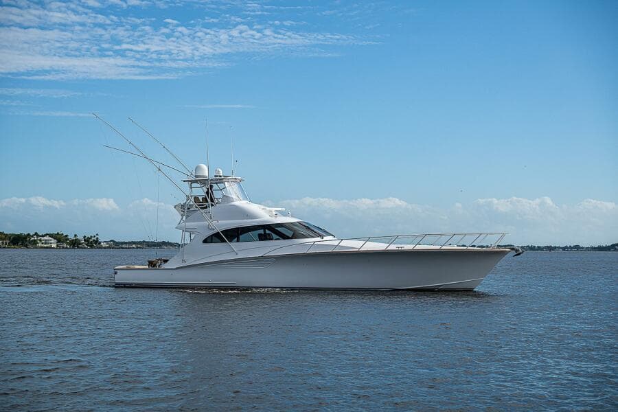 2017 F&S Cusotm Express Sportfish