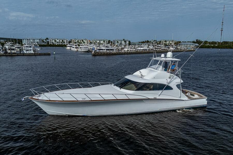 2017 F&S Cusotm Express Sportfish