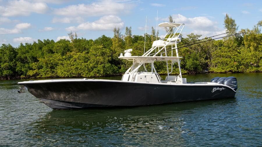 2015 Yellowfin 39 Offshore