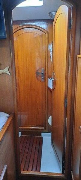 M_Looking Forward From Main Cabin Into Head