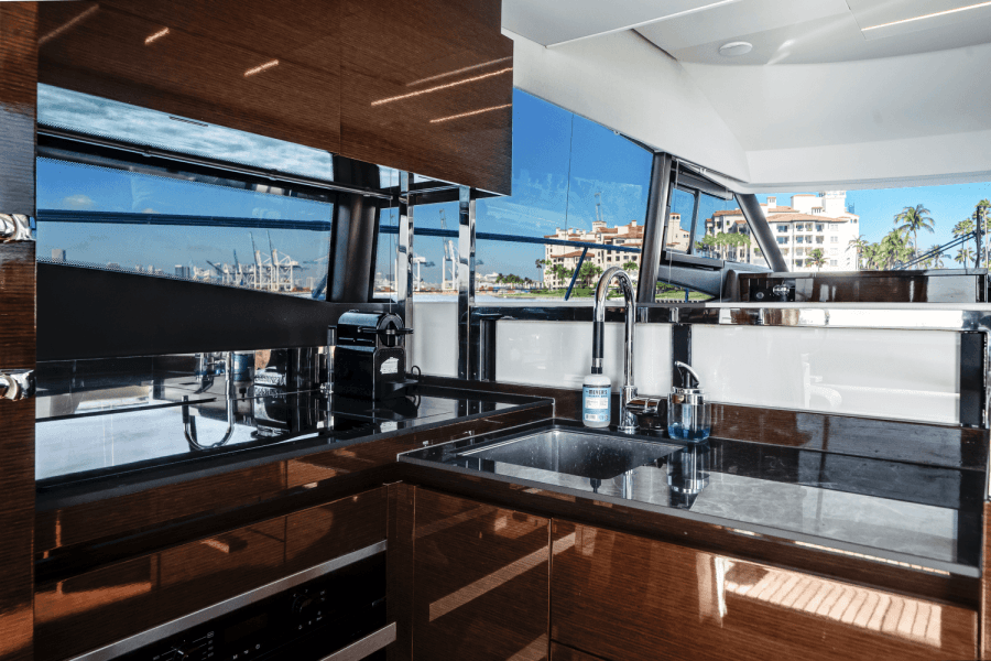 2020 Prestige 520 FLYBRIDGE