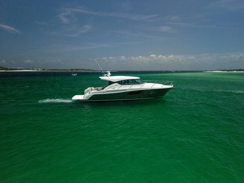 2015 Tiara Yachts 44 Coupe- SILVER LINING-Profile