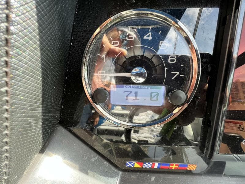 Monterey M-45 2022 engine hours gauge displaying 71.0 hours.