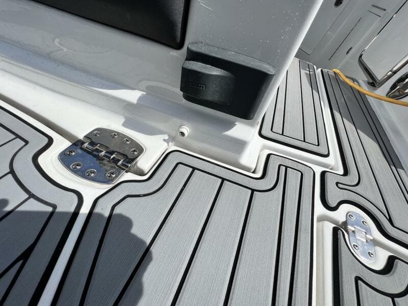 2022 Monterey M-45 boat deck with non-slip surface and stainless steel fittings.