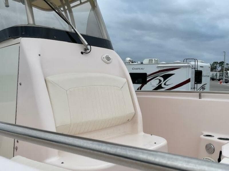 2014 Grady-White Fisherman 257 boat interior with seating and railing.