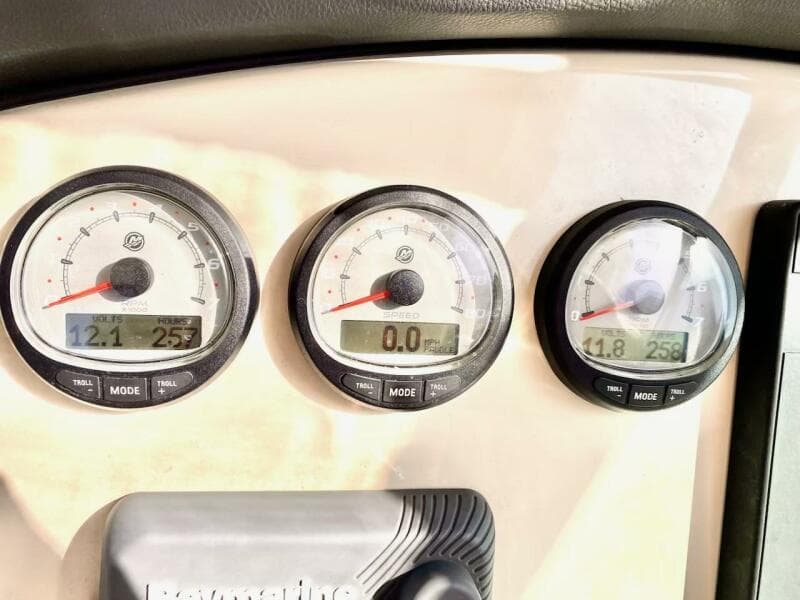 Close-up of 2018 Boston Whaler 270 Vantage boat dashboard gauges.