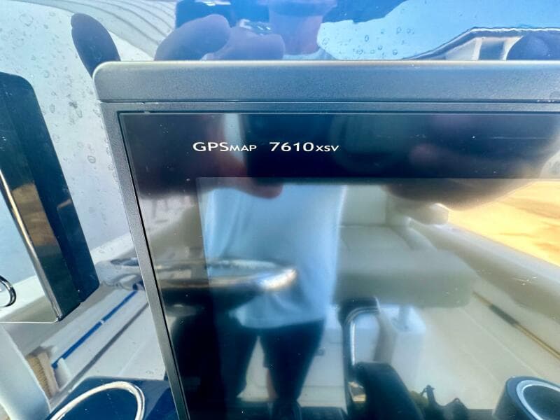 2016 Pursuit C 238 Center Console