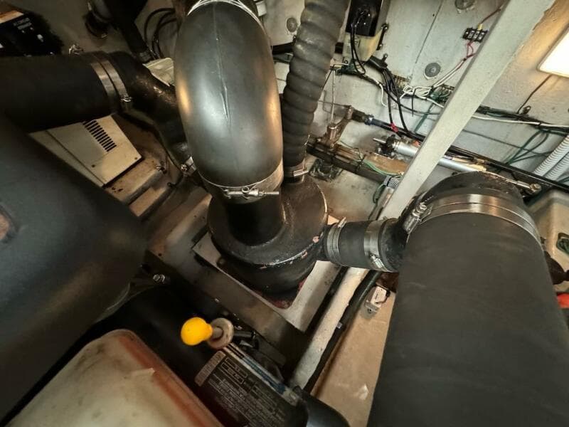 2004 Sea Ray 380 Sundancer