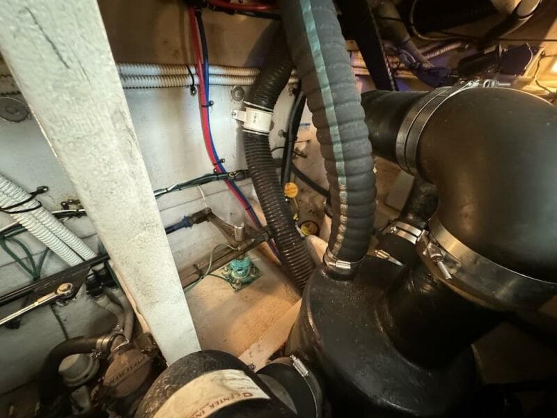 2004 Sea Ray 380 Sundancer