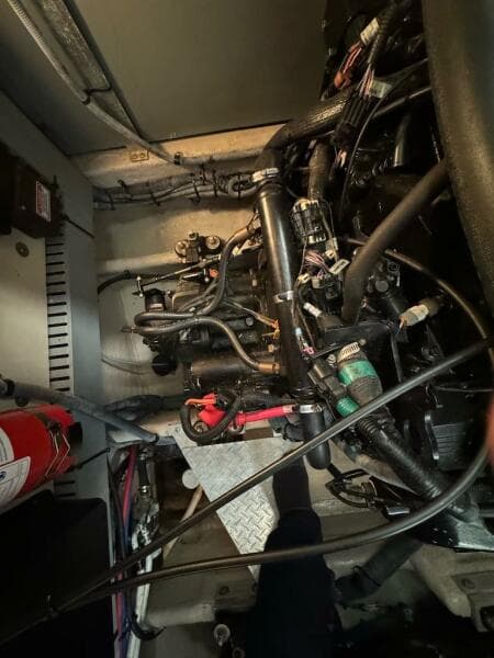 2004 Sea Ray 380 Sundancer