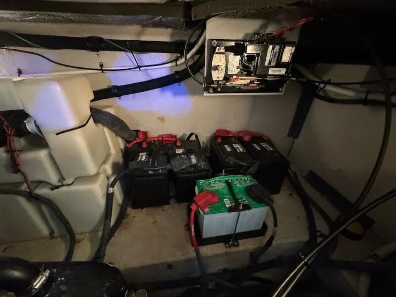 2004 Sea Ray 380 Sundancer