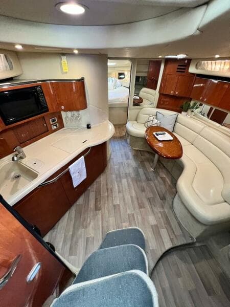 2004 Sea Ray 380 Sundancer