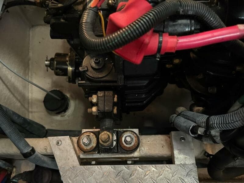 2004 Sea Ray 380 Sundancer