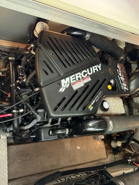 2004 Sea Ray 380 Sundancer