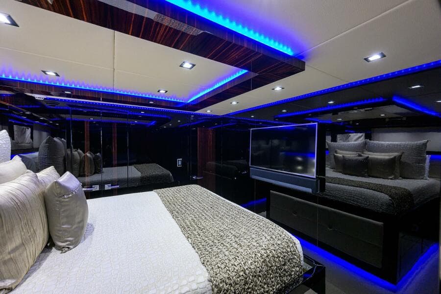 1997 Broward 108 Raised Pilothouse