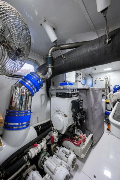 1997 Broward 108 Raised Pilothouse