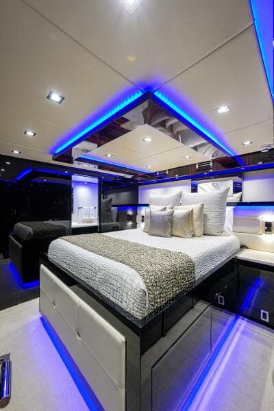 1997 Broward 108 Raised Pilothouse