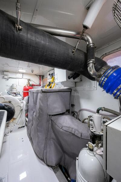 1997 Broward 108 Raised Pilothouse