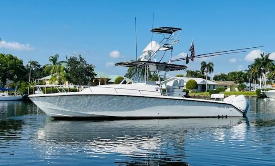 1999 Venture 34 Walkaround with Tower