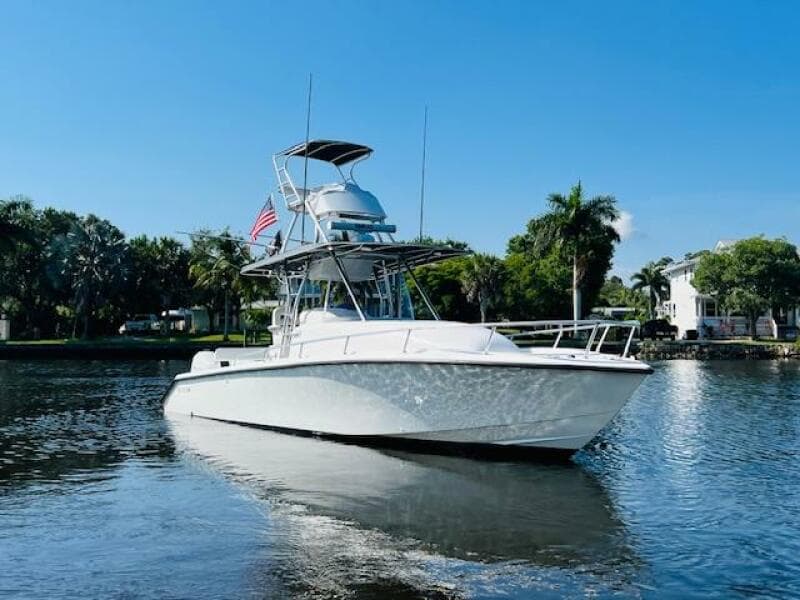 1999 Venture 34 Walkaround with Tower