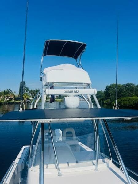 1999 Venture 34 Walkaround with Tower