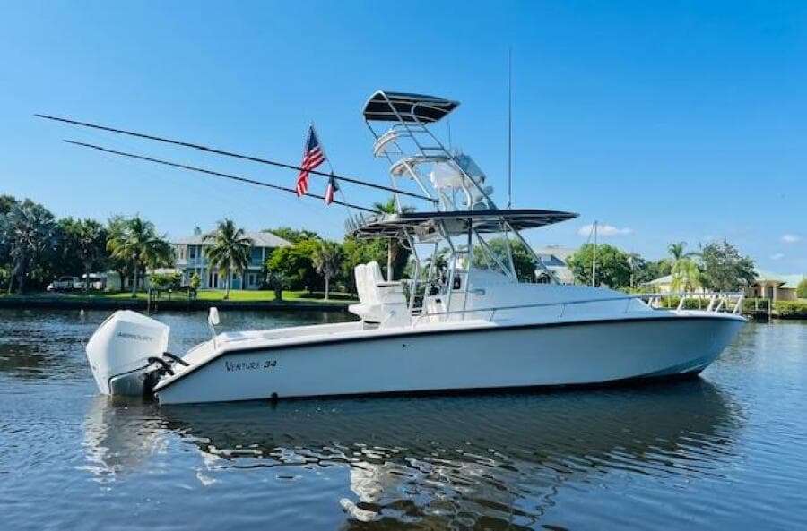 1999 Venture 34 Walkaround with Tower