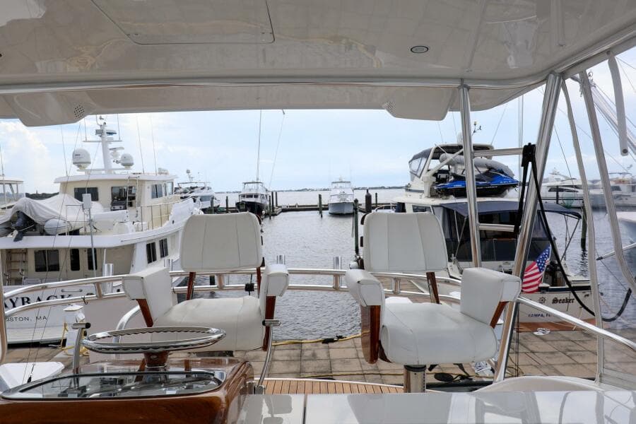 2005 Viking 48 Convertible