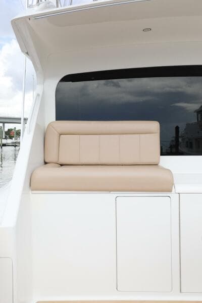 2005 Viking 48 Convertible