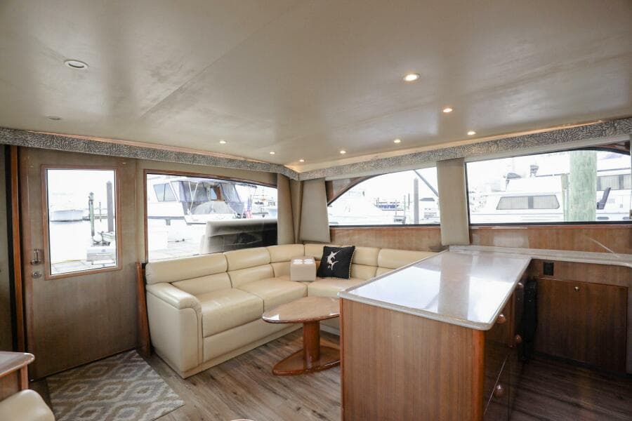 2005 Viking 48 Convertible