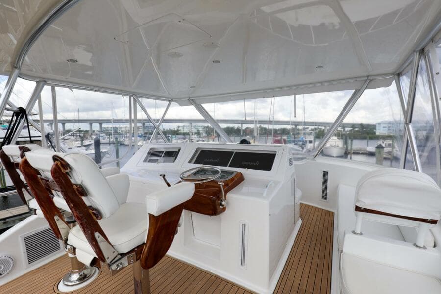 2005 Viking 48 Convertible