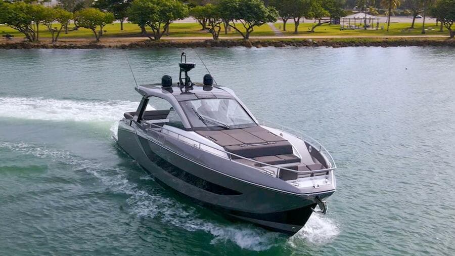 2022 Azimut Verve 47