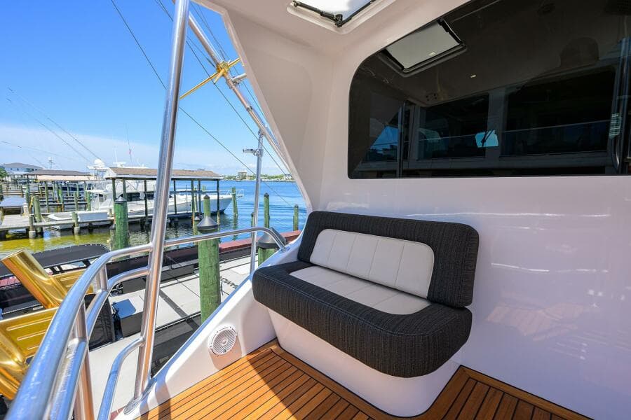 2004 Viking 65 Enclosed Bridge w/Tower