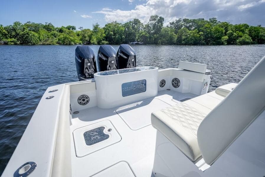 2025 Billfish 39 Center Console w/Tower
