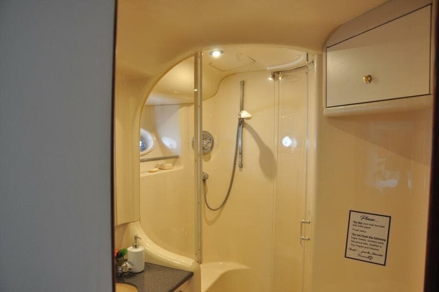 1998 Sea Ray 480 Sedan Bridge