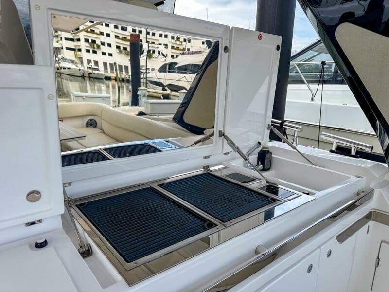 2023 Azimut Verve 47 yacht with sleek outdoor kitchen and grill.