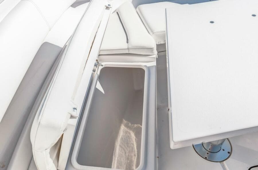 2022 Sportsman Open 352 Center Console