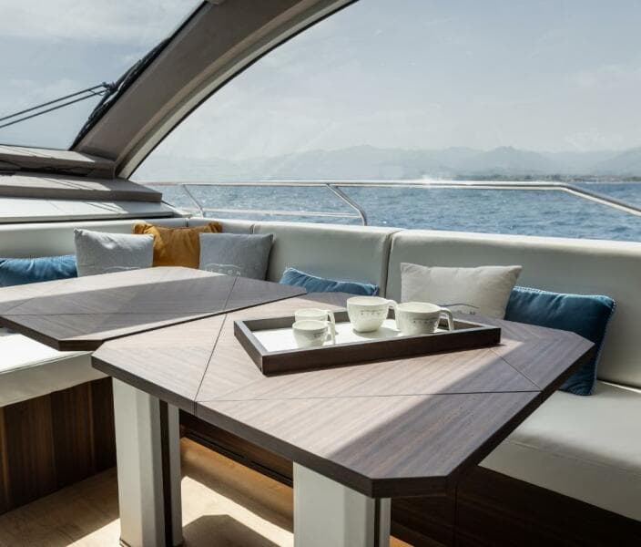 2023 Aicon 66 Vivere